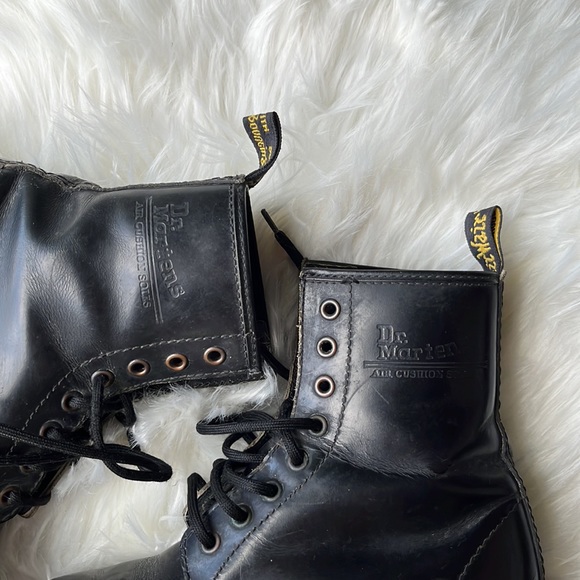 Made in England, Dr. Martens - Picture 7 of 8